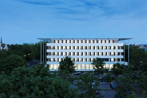 Auszeichnung: Mathematisches Institut Universität Karlsruhe<br />