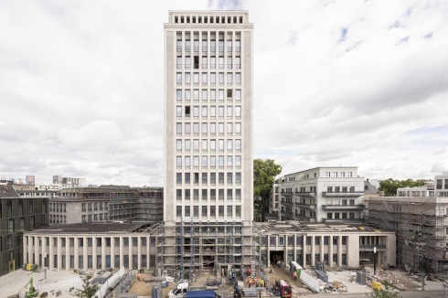 Sonderpreis des Deutschen Stahlbaus 2016: Gerling-Hochhaus Köln<br />