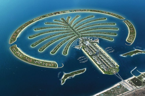 Die Palm Jumeirah vor Dubai ist ein Beispiel für die bau­liche Umsetzung eines präg­nanten Bildes. Blau, Weiß, Grün als touristische Assoziationszeichen für Meer, Strand und Natur tauchen in den Visualisierungen immer wieder auf.<br />