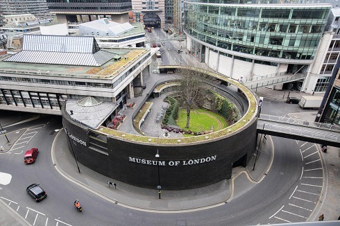Das heuti­ge Museum of London auf einer Verkehrsinsel am Barbican Centre<br />