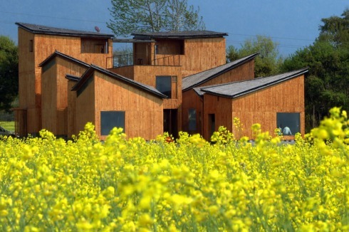Das Museum of Handcraft Paper vom Trace Architecture Office (Hua Li) aus Beijing liegt im Gaoligong Distrikt in der Provinz Yunnan.<br />