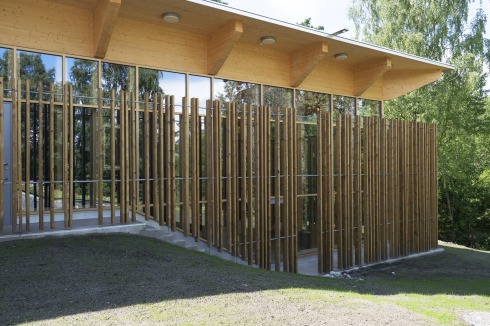 Fassade und Dachtragwerk des Hegnhus.<br />