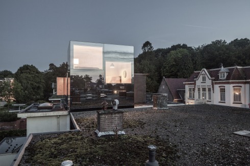 Engere Wahl: <strong>Remco Siebring</strong> (Assen, NL) für Mirror Mirror on the Roof<br />