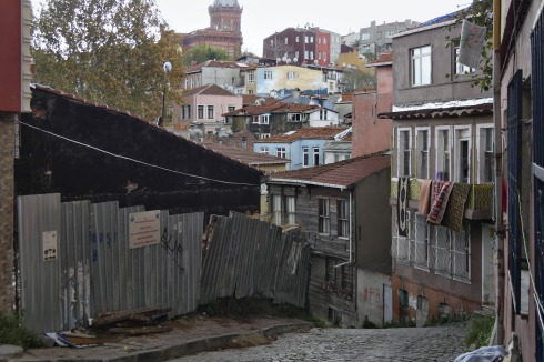 Der Backsteinbau des griechisch-orthodoxen Patriarchats thront über Fener-Balat<br />
