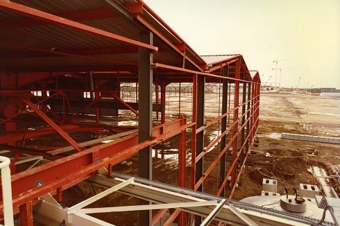 Hangar von Sangatte während der Bauphase.<br />