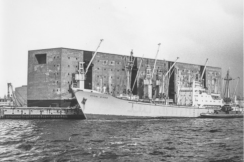 Der Nachfolgebau Kai­speicher A von Werner Kall­morgen entstand 1967.<span class="OffWhite"></span><br />