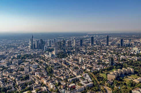 500 hohe Häuser zählt man in Frankfurt am Main heute. Nur 32 sind höher als 100 Meter.<br />