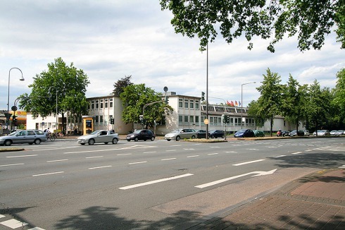 Ehemal. Siemensgebäude in Köln: bis 2009 Sitz der DITIB, ...<br />