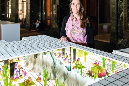 Sarah Dunn, Professorin an der University of Illinois, gründete 2000 mit Martin Felsen das Büro UrbanLab in Chicago. <br />