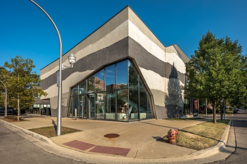 Lavezzorio Community Center, 7600 S. Parnell, Studio Gang, 2008<br />