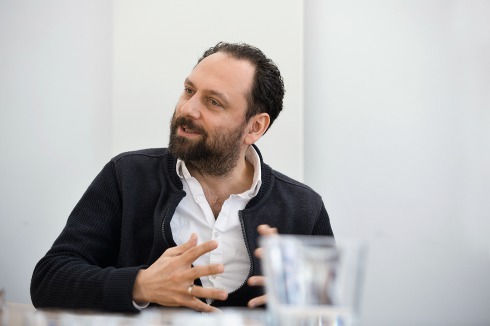 <strong>Schaut man sich den Status quo auf dem Mauerstreifen an, wird die ganze Heterogenität der gesellschaftlichen Debatten seit 1989 ersichtlich.</strong> Thomas Willemeit<br />