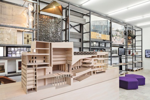 Collage zum alten und neuen Atatürk-Kulturzentrum in der Architektur Galerie Berlin<br />