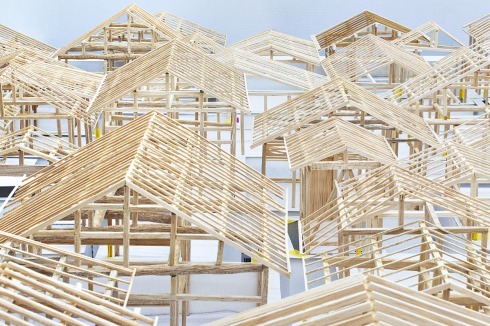 Für demenzkranke Senioren sollten alte, nicht mehr genutzte Holzhäuser aus ganz Japan für ein neues Ensemble versetzt werden. Das Recyclingprojekt wurde gestoppt.<br />