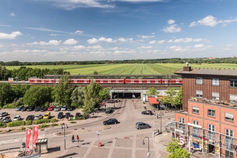 An der S-Bahnhaltestelle Allermöhe, südwestlich vom Hamburger Stadtzentrum, entsteht Oberbillwerder.<br />