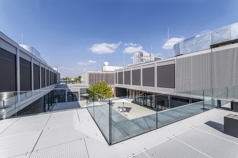 Mit Modulen von ADK gebaut: Merck-Innovationszentrum Darmstadt, ...<br />