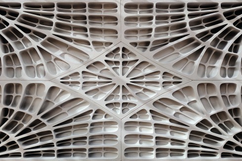 ... und Untersicht des 3D-gedruckten Deckenelements.<br />