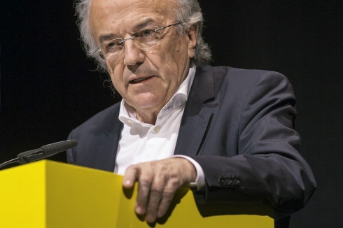 <strong>Werner Sobek</strong> „Wir spüren, wie sich unser zukünftiges Leben dramatisch verändern wird, aber wir stellen die <br />Frage nach dem ‚Wie weiter?‘, nicht hinreichend konsequent.“<br />