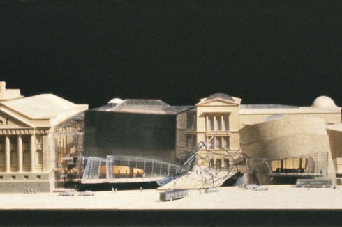 4. Preis, Frank O. Gehry, Santa Monica. Vier aufgeständerte Bauformen und als Ergänzung eine Überbauung des Pergamonhofs<br />