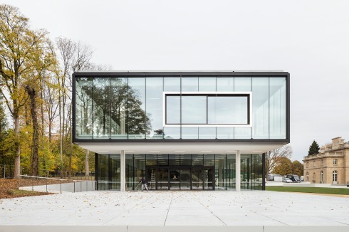 Neuer Pavillon mit dem Haupteingang.<br />