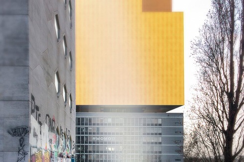 <strong>Preis</strong> Maarten de Haas’ Projekt „Following up the Foregoing“: eine golde­ne Server-Burg.<br />