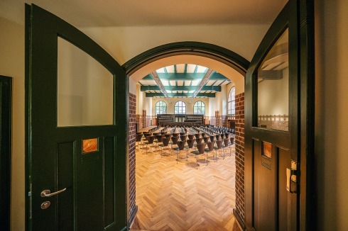 Die ehemalige Turnhalle in der Waisenhofstraße 3 steht nun für die Veranstaltungen und Zusammenkünfte des Kieler Baukulturforums offen.<br />