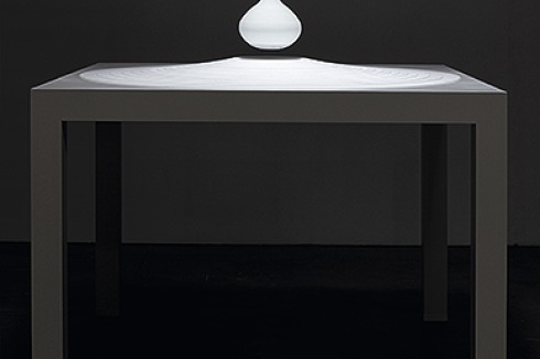  „Teardrop“: Modell für ein Denkmal der Erdbindung.<br />