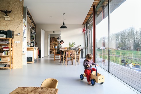 Die Innenräume variieren von Familie zu Familie, die selbst für den Innenausbau zuständig waren.<br />
