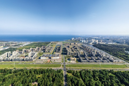 Das Stadtviertel „BaltischePerle“ liegt südwestlich des Stadtzentrums. Von der Pearl Plaza führt eine zen­trale Achse nach Norden, flankiert von Wohnblocks.<br />