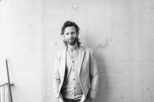 <strong>Markus Lager</strong> ist Inhaber und Geschäftsführer des 2014 zusammen mit Tom Kaden gegründeten Büros Kaden + Lager in Berlin. Von 2010 bis 2013 war der Architekt und ausgebildete Zimmerer Mitarbeiter im Vorgängerbüro Kaden Klingbeil.<br />