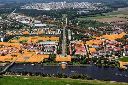 <strong><span class="Bold">1. Preis</span></strong> Einer der drei Ver­tiefungsräume verdichtet die 80 Kilometer von Berlin entfernte Stadt Schwedt.<br />