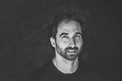 <a href="http://hugomompo.com/architecture/" target="_blank" >Hugo Mompó</a> arbeitet in Valencia und Mannheim.<br />