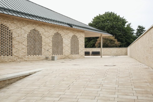 Altioks Entwurf vereint Abbilder architektonischer Elemente aus unterschiedlichen muslimisch geprägten Regionen.<br />