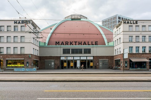 ... die Stiftung Edith Maryon, die die Halle selbst erwarb.<br />
