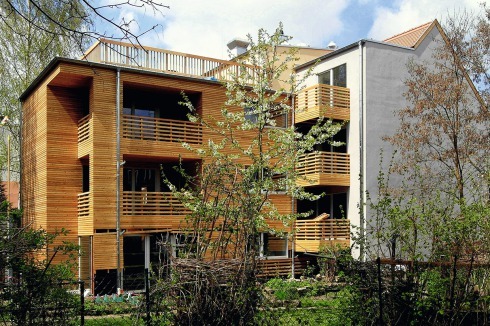 Das „Familienhotel“ nahe dem Frauenplan ist ein Neubau ganz in Holz.<br />