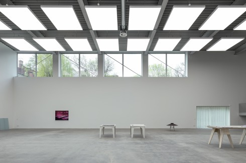 Die komplette Halle mit etwa 900 Quadratmetern ist als offener Werkraum errichtet.<br />