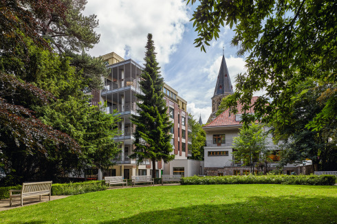 Die Bewohner sollen auf dem Campus eine Bandbreite von Orten für sich ent­decken, ihr „Zuhausesein“ über die Grenzen ihrer privaten Räume hinaus begreifen.<br />