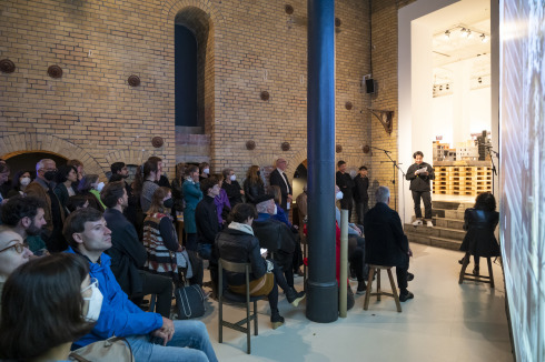 ... bei der Eröffnung der Ausstellung im Aedes Architekturforum.<br />
