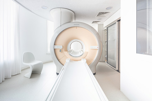 ... und runde Empfangstische in der Radiologie.<br />