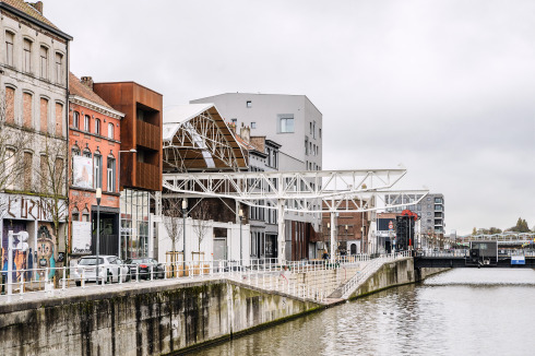 Am Kanal stärken zwei Rampen die Beziehung von Stadt und Wasser – hier könnten demnächst Kanutouren starten.<br />