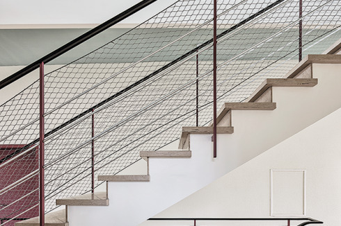 ... sondern eine elegante Treppe ...<br />
