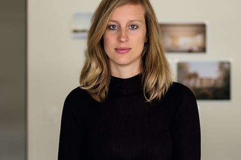 <strong>Nora Walter</strong> machte ihren Abschluss an der TU München. Von 2017 bis 2019 arbeitete sie für Caruso St John Architects Zürich/London und erstellte viele ihrer Visualisierungen für Wettbewerbe und laufende Projekte. 2020 gründete sie Nora Walter Images, seit diesem Jahr wird sie von Nora Schären unterstützt.<br />