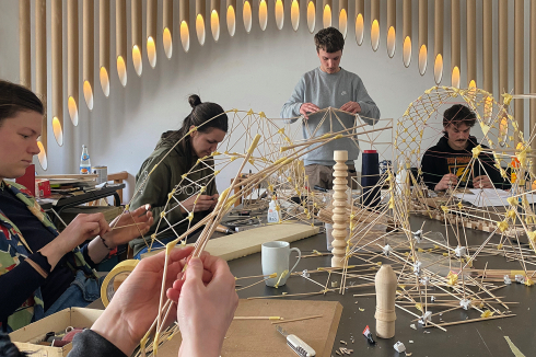 Statikworkshop im 3. Semester an der AKS.<br />
