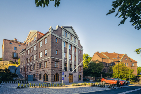 Gelungene Architektur in den Augen von „Architectural Uprising“: Neubau eines Wohnhauses in Göteborg durch die Architekturbüros Inobi und Albert Svensson.<br />