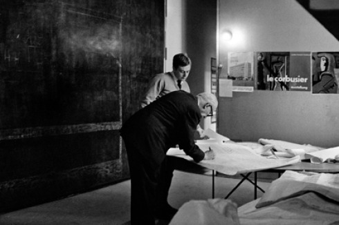 BAUWELT - René Burri bei Le Corbusier