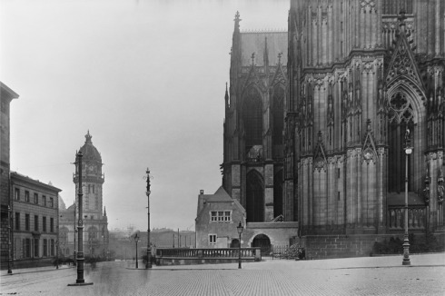 um 1905: Köln, Trankgasse (am Dom)<br />
