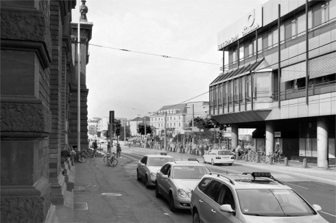 2011: Bonn, Bahnhofsplatz<br />