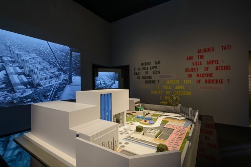 Die Hauptattraktion im französischen Pavillon: das Modell der "Villa Arpel" aus Jaques Tatis Film "Mon Oncle" (1958)<br />