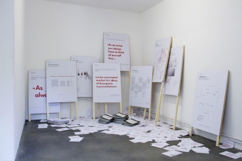 Nach Aussage der Autoren versammelt das Magazin jede Menge "sensible und sinnlose" Information über das Gallery Weekend 2011, u.a. auch "Antworten auf pseudointellektuelle Fragen".<br />