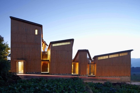 Trace Architecture Office (TAO) , Museum of Handcraft Paper, bei / next to Xinzhuang/Yunnan, China, 2010<br /><a href="http://www.t-a-o.cn" >Trace Architecture Office </a><br />