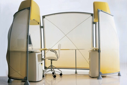 Für die Möbelfirma Knoll entwarf Asymptote eine Arbeitszelle „A3“ (2002).<br />